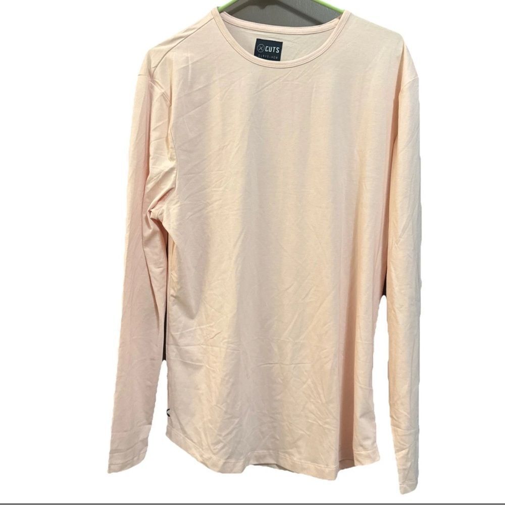 Cuts Clothing Men's Long Sleeve Curve Hem Crew NeckSignature Fit Tee T-Shirt XL